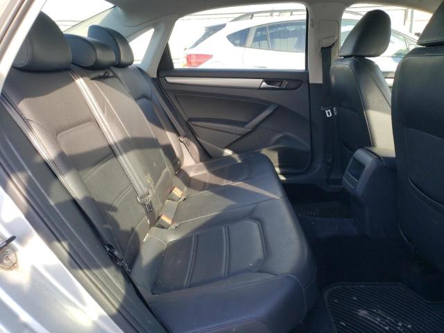 Photo 10 from auction – 2014 VOLKSWAGEN PASSAT S with VIN 1VWAT7A34EC033048