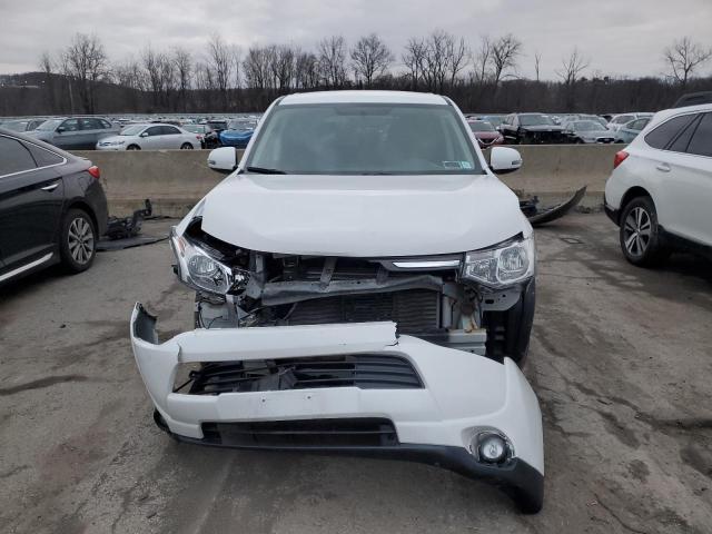 Photo 5 from auction – 2014 MITSUBISHI OUTLANDER with VIN JA4AZ3A35EZ009617