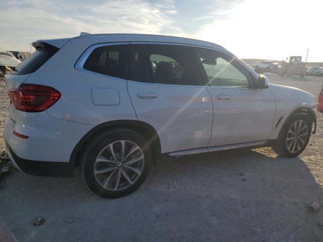 Photo 3 from auction – 2019 BMW X3 SDRIVE3 with VIN 5UXTR7C55KLF25304