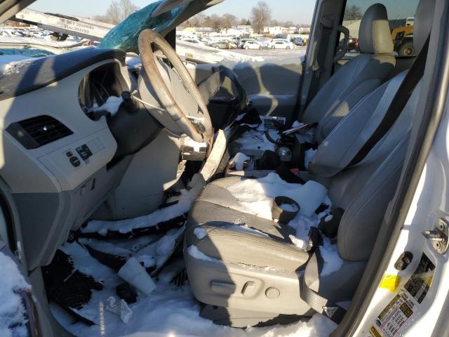 Photo 7 from auction – 2013 TOYOTA SIENNA XLE with VIN 5TDDK3DC7DS059308