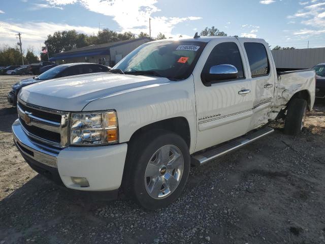 CHEVROLET SILVERADO 2011 with VIN 3GCPCSE02BG400652 - Photo from auction