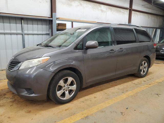 Photo 1 from auction – 2013 TOYOTA SIENNA LE with VIN 5TDKK3DC1DS330158