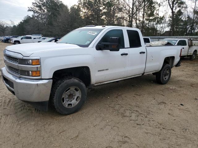 CHEVROLET SILVERADO 2019 with VIN 2GC2CREG7K1146333 - Photo from auction