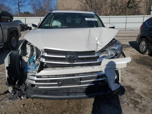Photo 5 from auction – 2018 TOYOTA HIGHLANDER with VIN 5TDJZRFH6JS913971