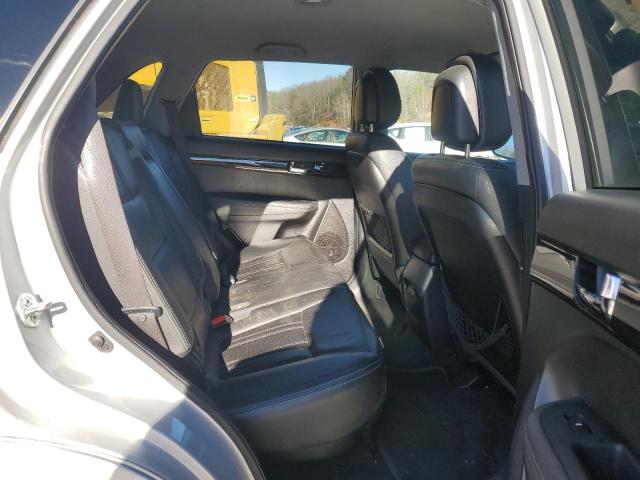 Photo 11 from auction – 2012 KIA SORENTO SX with VIN 5XYKWDA23CG256128