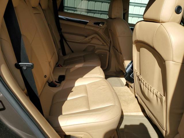 Photo 11 from auction – 2011 PORSCHE CAYENNE S with VIN WP1AE2A29BLA94414