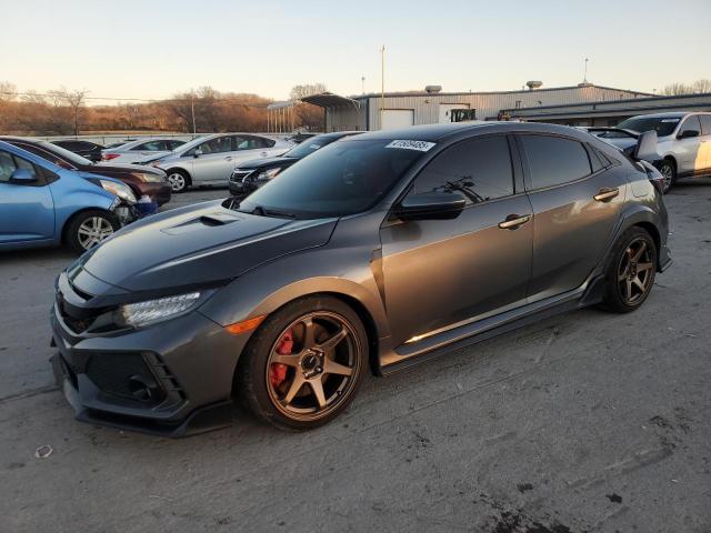 Photo 1 from auction – 2017 HONDA CIVIC TYPE with VIN SHHFK8G71HU202198
