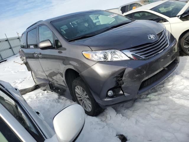 Photo 4 from auction – 2015 TOYOTA SIENNA XLE with VIN 5TDYK3DC6FS601079