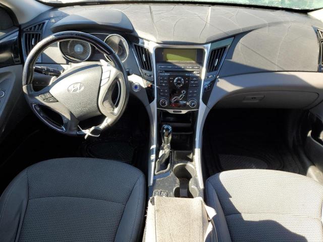 Photo 8 from auction – 2011 HYUNDAI SONATA SE with VIN 5NPEC4AB5BH248593