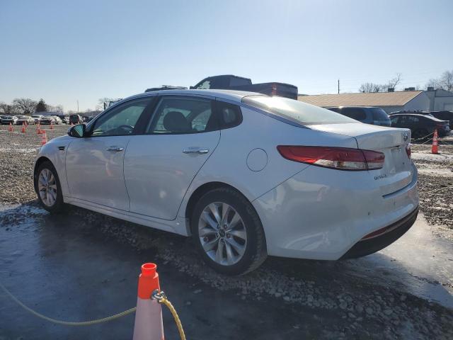 Photo 2 from auction – 2017 KIA OPTIMA EX with VIN 5XXGU4L32HG157748