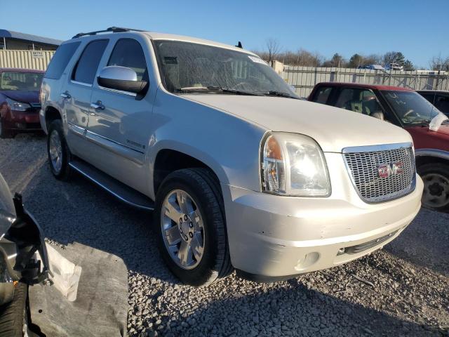 Photo 4 from auction – 2008 GMC YUKON with VIN 1GKFC13J28R264019
