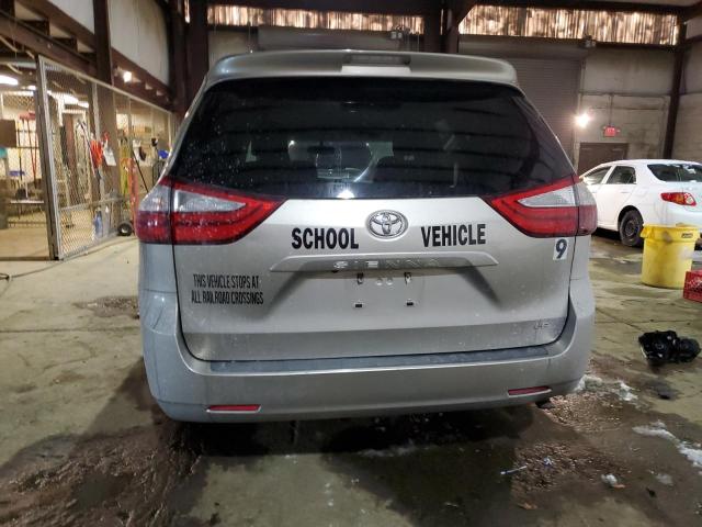 Photo 6 from auction – 2016 TOYOTA SIENNA LE with VIN 5TDKK3DC4GS714665