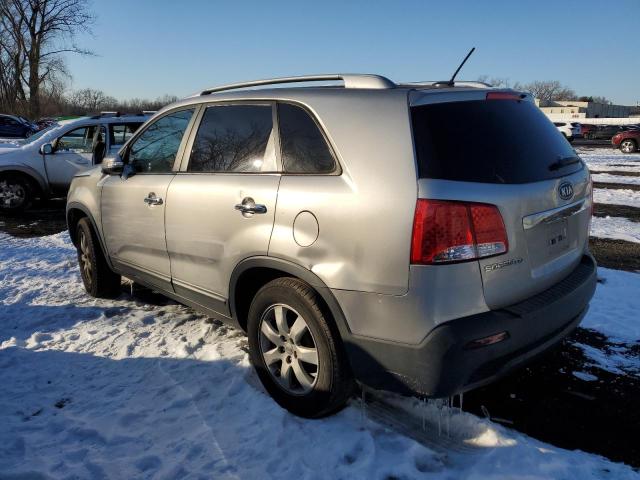 Photo 2 from auction – 2013 KIA SORENTO LX with VIN 5XYKTDA2XDG346824
