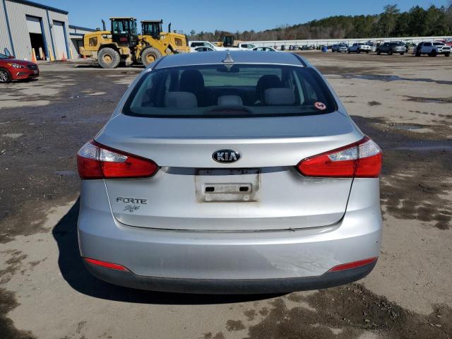 Photo 6 from auction – 2015 KIA FORTE LX with VIN KNAFX4A63F5415208