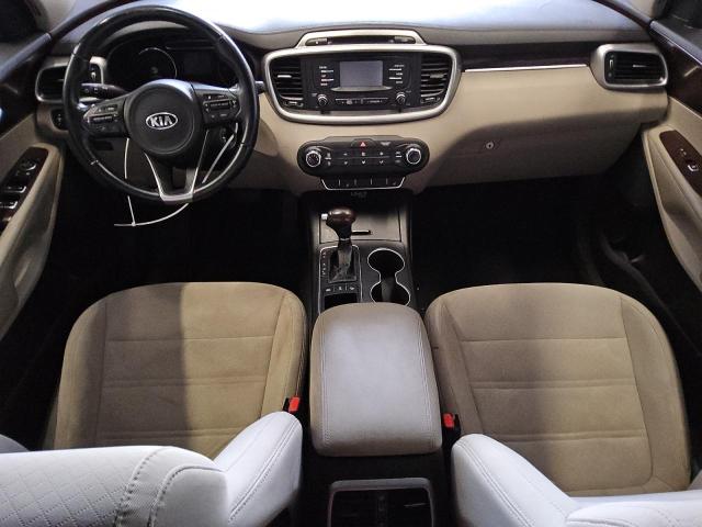 Photo 8 from auction – 2016 KIA SORENTO LX with VIN 5XYPGDA34GG043433