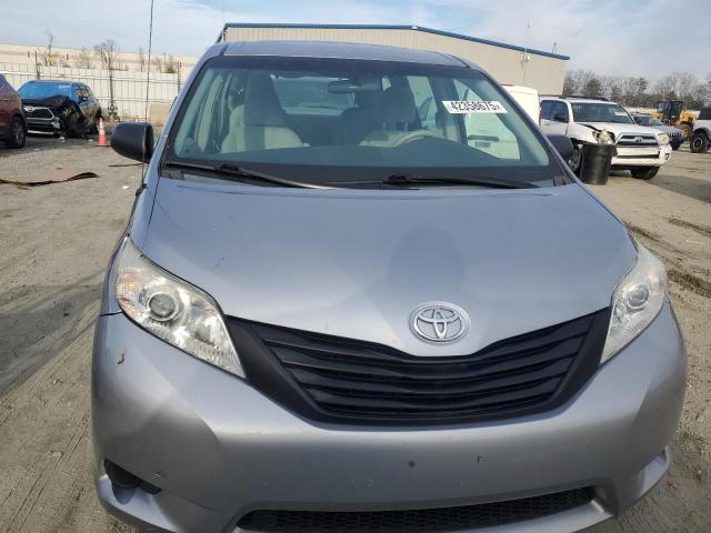Photo 5 from auction – 2013 TOYOTA SIENNA with VIN 5TDZK3DC3DS306166