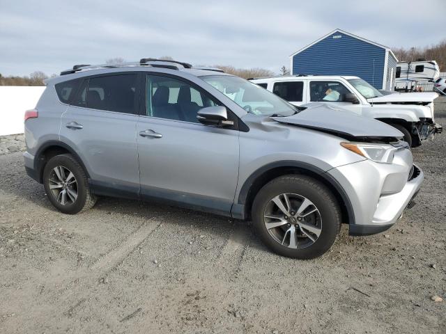 Photo 4 from auction – 2016 TOYOTA RAV4 XLE with VIN 2T3RFREV2GW444145