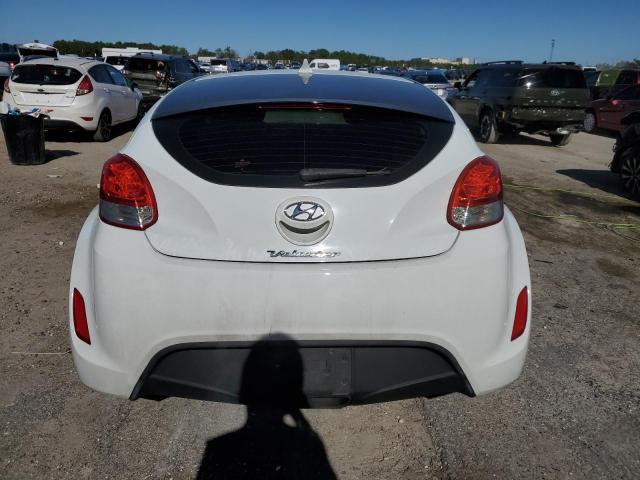 Photo 6 from auction – 2013 HYUNDAI VELOSTER with VIN KMHTC6AD4DU088389