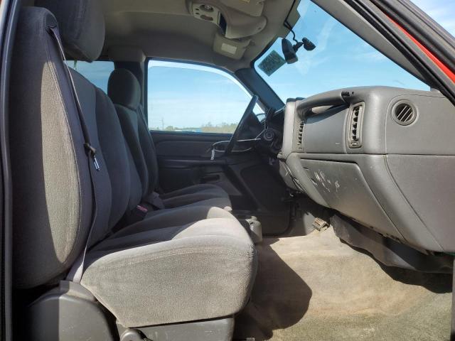 Photo 7 from auction – 2004 CHEVROLET SILVERADO with VIN 2GCEC19V841176869