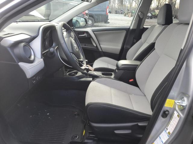 Photo 7 from auction – 2017 TOYOTA RAV4 XLE with VIN 2T3RFREVXHW597289