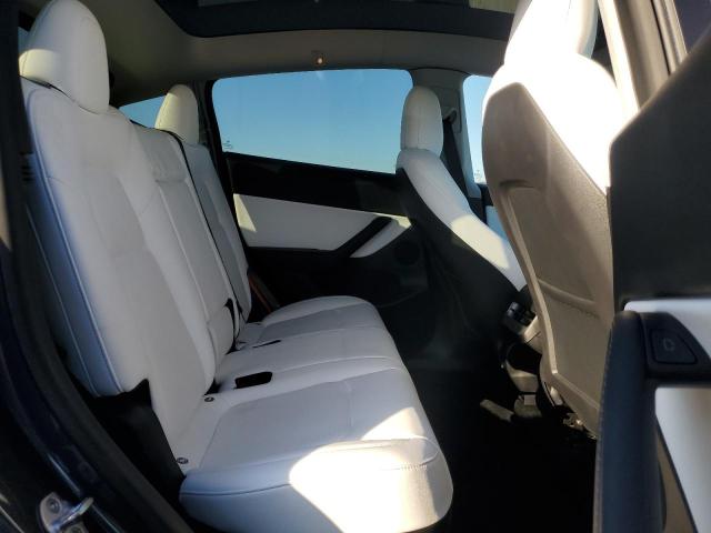 Photo 11 from auction – 2022 TESLA MODEL Y with VIN 7SAYGDEF1NF397670