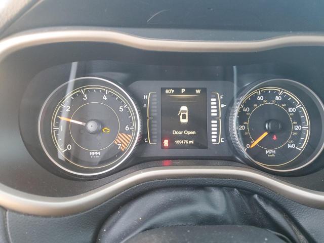 Photo 9 from auction – 2015 JEEP CHEROKEE L with VIN 1C4PJLCB2FW676904