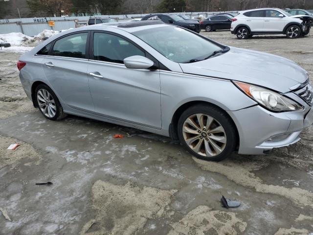 Photo 4 from auction – 2012 HYUNDAI SONATA SE with VIN 5NPEC4AC1CH394807