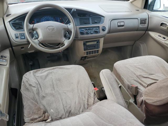 Photo 8 from auction – 2002 TOYOTA SIENNA CE with VIN 4T3ZF19C72U479430