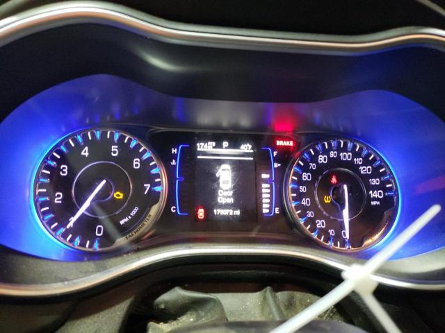 Photo 9 from auction – 2015 CHRYSLER 200 LIMITE with VIN 1C3CCCAB3FN591950