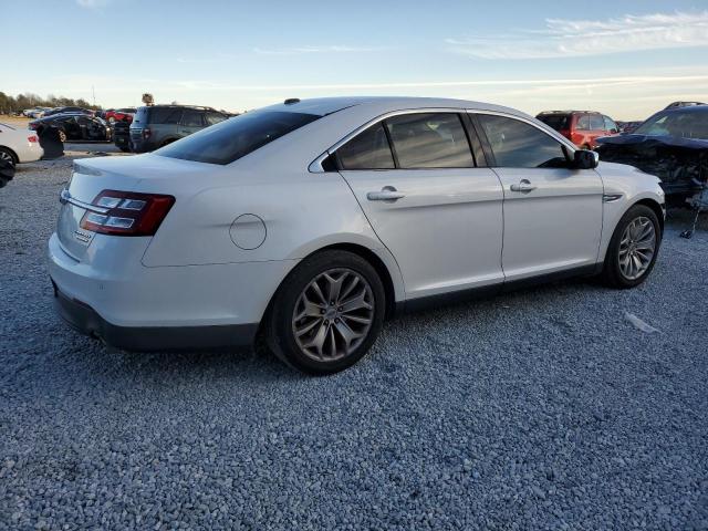 Photo 3 from auction – 2015 FORD TAURUS LIM with VIN 1FAHP2F81FG155024