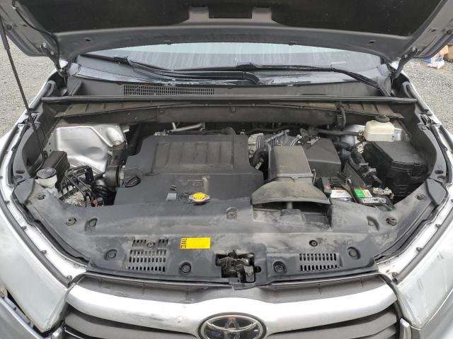 Photo 12 from auction – 2015 TOYOTA HIGHLANDER with VIN 5TDDKRFHXFS112811