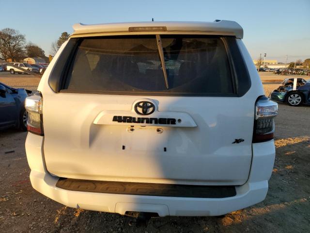 Photo 6 from auction – 2017 TOYOTA 4RUNNER SR with VIN JTEZU5JR3H5156663