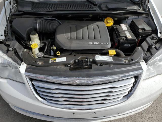 Photo 12 from auction – 2016 CHRYSLER TOWN & COU with VIN 2C4RC1BGXGR103845