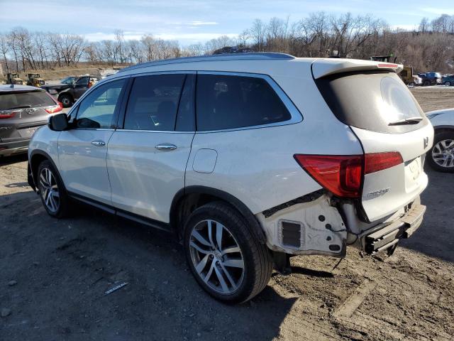 Photo 2 from auction – 2017 HONDA PILOT TOUR with VIN 5FNYF6H93HB062772