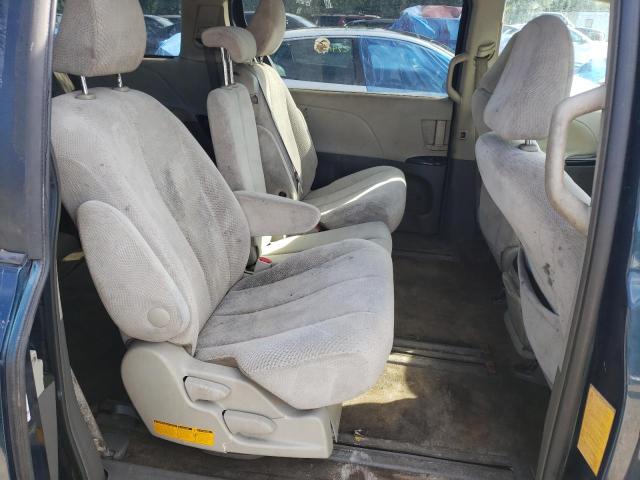 Photo 11 from auction – 2012 TOYOTA SIENNA LE with VIN 5TDKK3DC3CS249371