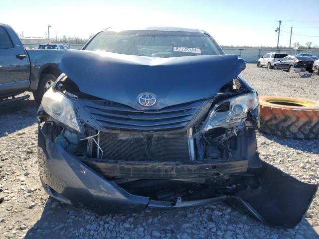 Photo 5 from auction – 2015 TOYOTA SIENNA LE with VIN 5TDKK3DC0FS615341