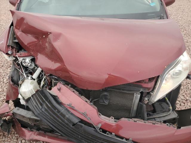 Photo 12 from auction – 2018 TOYOTA SIENNA LE with VIN 5TDKZ3DC4JS959579
