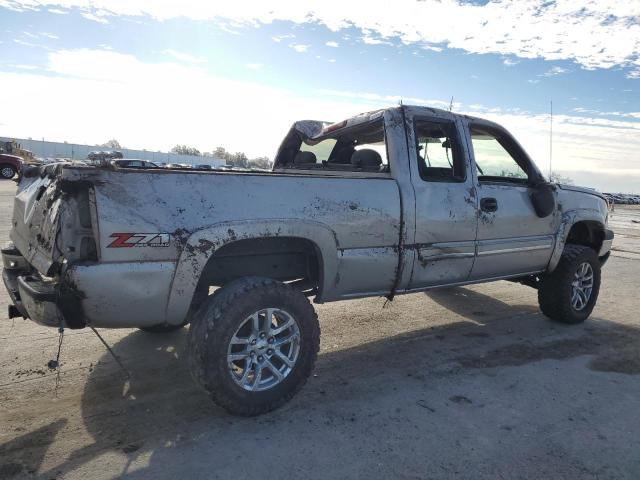 Photo 3 from auction – 2005 CHEVROLET SILVERADO with VIN 1GCEK19B15E278586