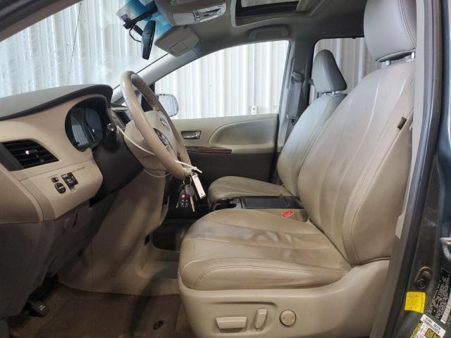 Photo 7 from auction – 2013 TOYOTA SIENNA XLE with VIN 5TDYK3DC8DS336985