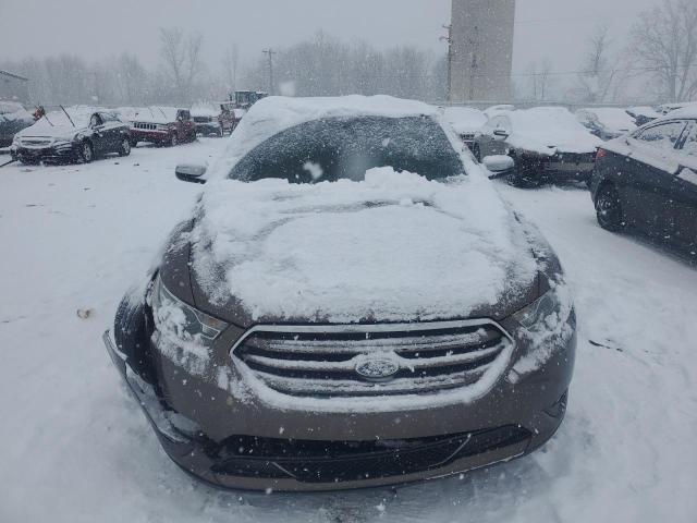 Photo 5 from auction – 2015 FORD TAURUS LIM with VIN 1FAHP2F88FG110906
