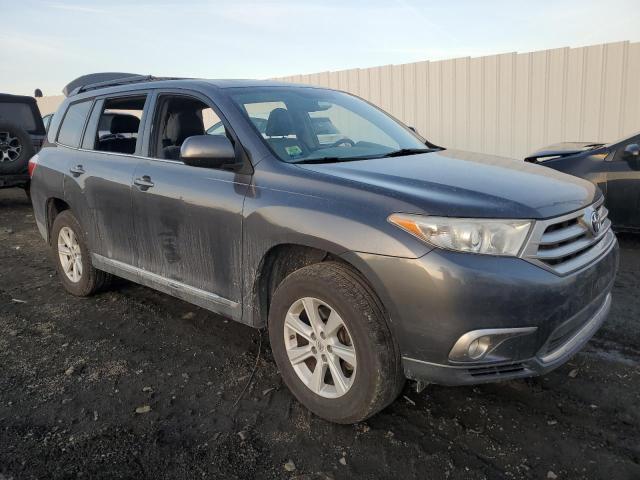 Photo 4 from auction – 2013 TOYOTA HIGHLANDER with VIN 5TDBK3EH3DS225552