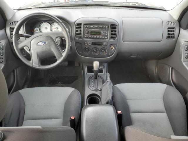 Photo 8 from auction – 2005 FORD ESCAPE XLS with VIN 1FMYU92Z65KD52319