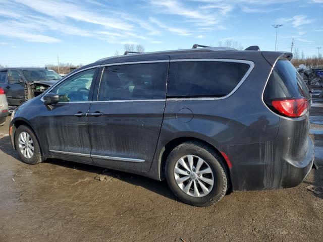Photo 2 from auction – 2018 CHRYSLER PACIFICA T with VIN 2C4RC1BG5JR107535