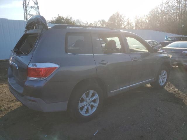 Photo 3 from auction – 2013 TOYOTA HIGHLANDER with VIN 5TDBK3EH3DS225552