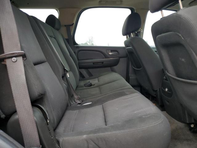 Photo 11 from auction – 2010 CHEVROLET TAHOE C150 with VIN 1GNMCAE30AR227145