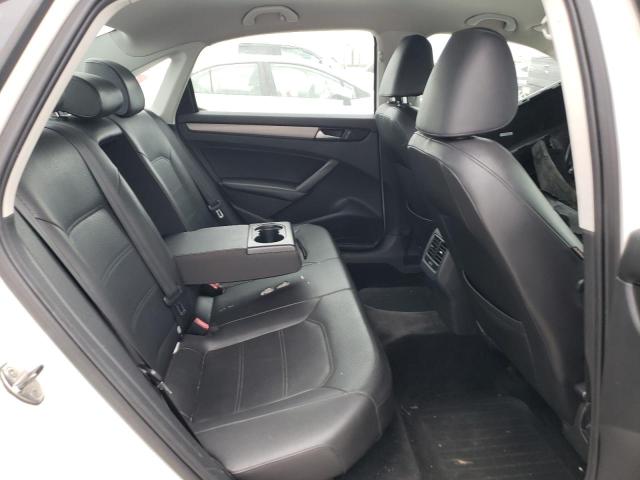 Photo 10 from auction – 2014 VOLKSWAGEN PASSAT SE with VIN 1VWBP7A3XEC009507