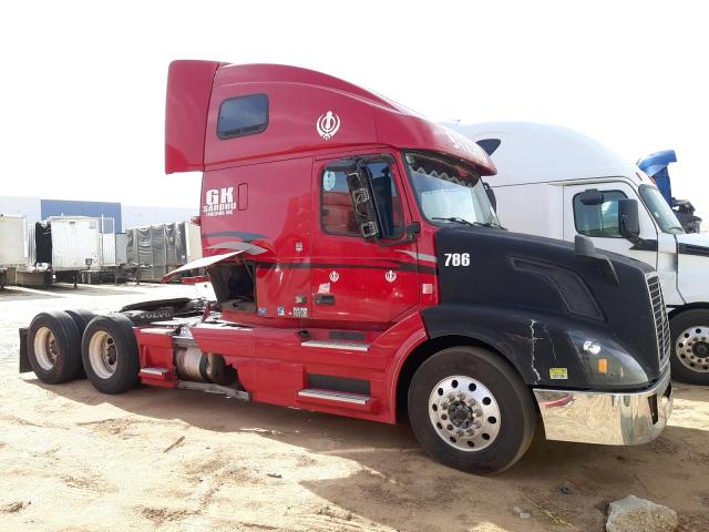 VOLVO VN VNL 2015 with VIN 4V4NC9EH8FN190470 - Photo from auction