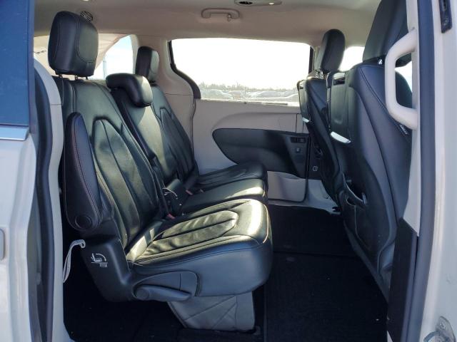 Photo 11 from auction – 2017 CHRYSLER PACIFICA T with VIN 2C4RC1EG9HR812439