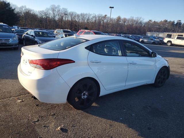 Photo 3 from auction – 2012 HYUNDAI ELANTRA GL with VIN 5NPDH4AE7CH105962