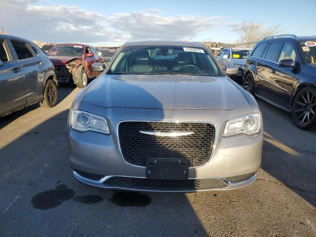 Photo 5 from auction – 2016 CHRYSLER 300 LIMITE with VIN 2C3CCAAG4GH252351